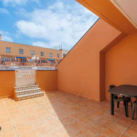 Sun Days Pool View & Wifi By Irent Fuerteventura *